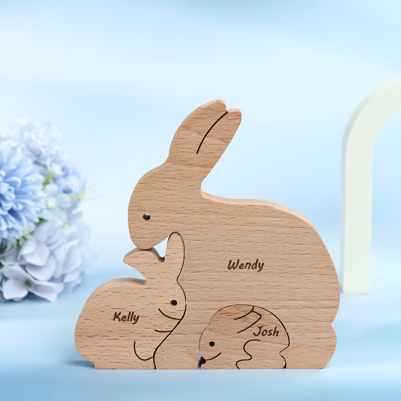 Puzzle con coniglio di famiglia in legno con nome personalizzato